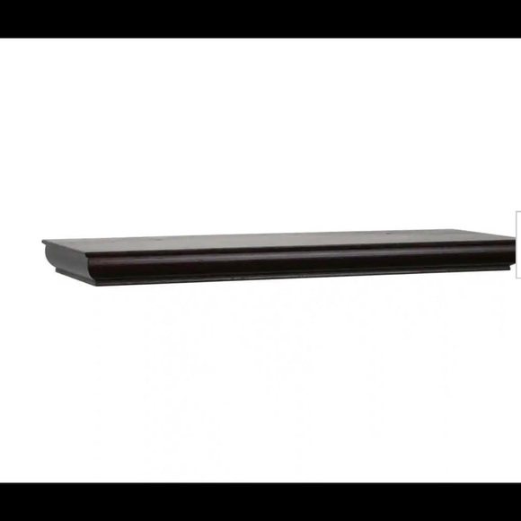 Shelves - Picture 1 of 4